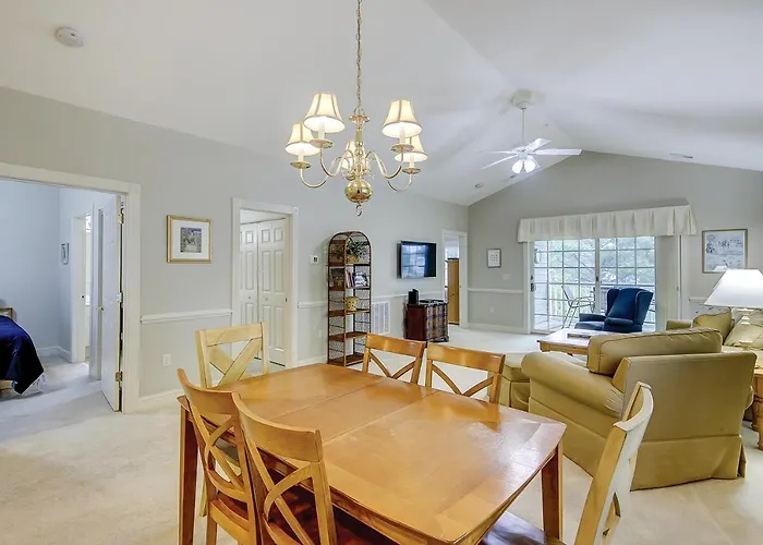 Magnolia Pointe 305